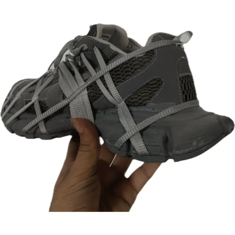 کفش اسپرت پسرانه لژدار طوسی خاکستری بالنسیاگا اسپایدر سایز 37 تا 40